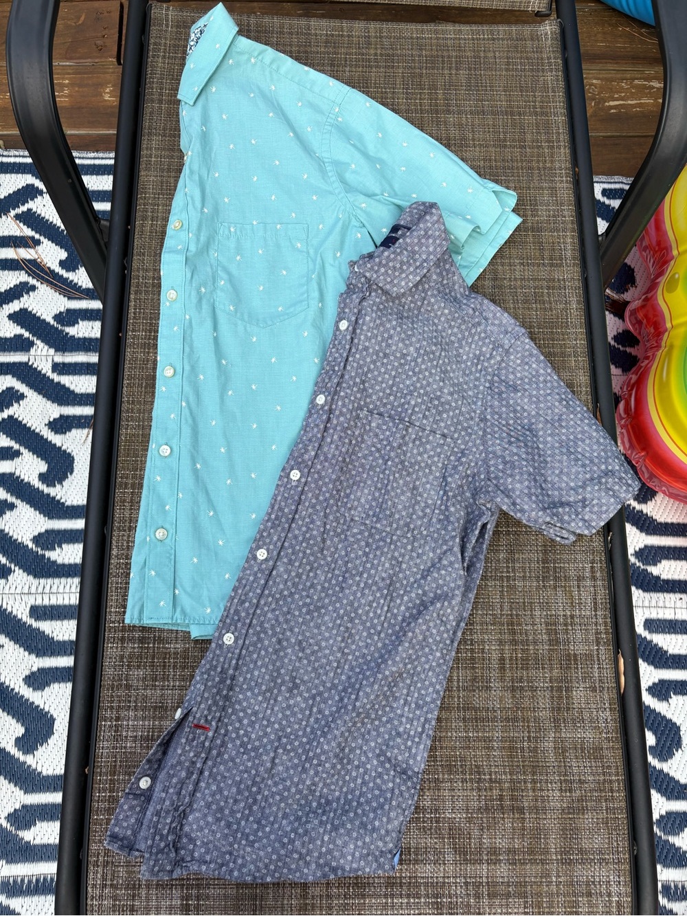 Men’s Small Short Sleeve Button Down Shirt Bundle Cremieux & Van Heusen